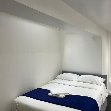 شقة Starlet Manor Park لندن المظهر الخارجي الصورة